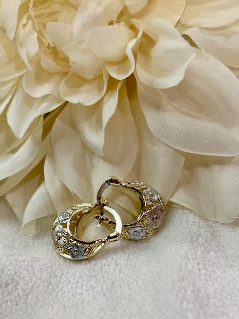 Tri-gold color flower Basket hoop earrings