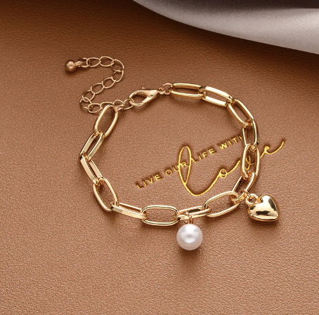 Sophi’s Gold Pearl Heart Pendant Bracelet