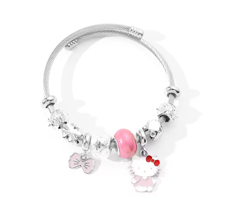 Charming Kitty Heart Pendant with Open Beaded Bracelet