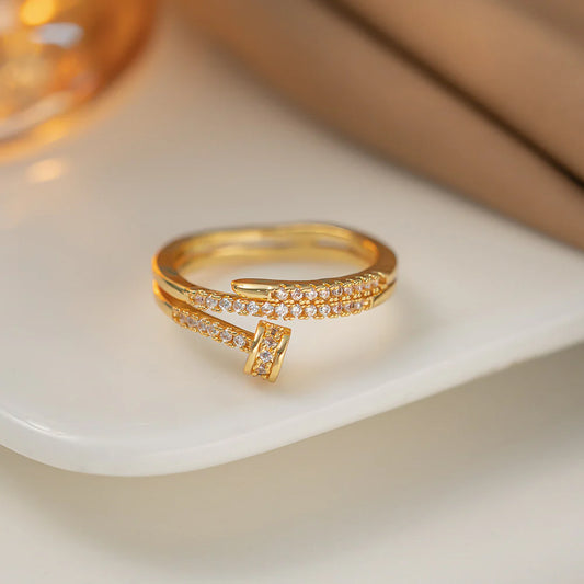 Glow Gold Diamond Ring